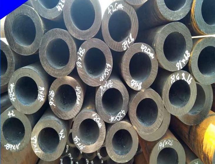 42crmo任县任县无缝钢管现货直发 机械配件用合金无缝管